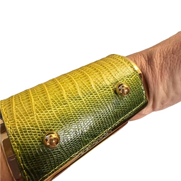 Yves, Saint Laurent Ombre Chartruese Cuff bracelet - Picture 10 of 10
